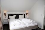 Schlafzimmer - Haus Nr. 23, Ferienhaus Deichgraf - Top-Hundeurlaub