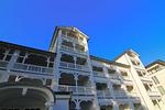 Fassade / Eingang - FeWo6: Balkon,Meerblick,Strand - Top-Hundeurlaub