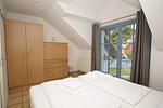 Schlafzimmer - FeWo06: Balkon, OG + DG - Top-Hundeurlaub