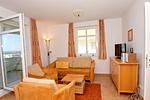 Wohnzimmer - FeWo 03: Balkon, Meerblick - Top-Hundeurlaub