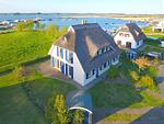 Vogelperspektive - Abendrot: Terrasse,Garten,Meerbl. - Top-Hundeurlaub