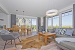 Wohnzimmer - Abendrot: Terrasse,Garten,Meerbl. - Top-Hundeurlaub