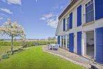 Fassade / Eingang - Abendrot: Terrasse,Garten,Meerbl. - Top-Hundeurlaub