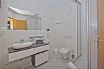 Badezimmer - FeWo 07: Balkon, Sauna, Schwimmbad - Top-Hundeurlaub