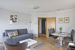 Wohnzimmer - FeWo19: Balkon, Sauna, Schwimmbad - Top-Hundeurlaub