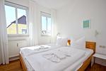 Schlafzimmer - FeWo 30: Balkon - Top-Hundeurlaub