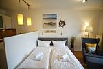 Schlafzimmer - FeWo30: Terrasse, Sauna, Schwimmbad - Top-Hundeurlaub