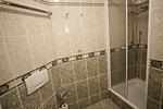 Badezimmer - FeWo30: Terrasse, Sauna, Schwimmbad - Top-Hundeurlaub