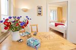 Schlafzimmer - FeWo45: Balkon, Sauna, Schwimmbad - Top-Hundeurlaub