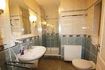 Badezimmer - FW22:Balkon,Meerblick,Sauna,Schwimmbad - Top-Hundeurlaub