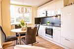 Küche / Küchenzeile - FeWo12: Terrasse, Sauna, Schwimmbad - Top-Hundeurlaub