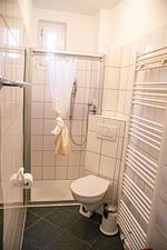 Badezimmer - Haus am Park 1 Teestuuv - Top-Hundeurlaub