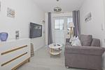 Wohnzimmer - FeWo 03 MEERbodden: Terrasse,Sauna,Schwimmbad - Top-Hundeurlaub
