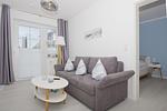 Wohnzimmer - FeWo 03 MEERbodden: Terrasse,Sauna,Schwimmbad - Top-Hundeurlaub