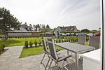 Küche / Küchenzeile - FeWo 06 MEERküste: Terrasse - Top-Hundeurlaub