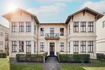 Fassade / Eingang - Ferienwohnung Achterdeck nur 50 Meter zum Strand mit Sonnenterrasse - Top-Hundeurlaub