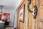 Dekoratives Detail - Alpen Loft - Top-Hundeurlaub
