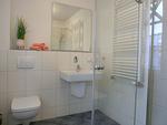 Badezimmer - Ferienhaus FH17b - Top-Hundeurlaub