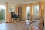 Wohnzimmer - Roter Erik App. 1, EG re - Top-Hundeurlaub