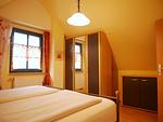 Schlafzimmer - Mohnblume - Top-Hundeurlaub