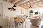Wohnzimmer - Haus Ostsehblick - Top-Hundeurlaub