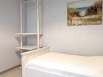 1. Schlafzimmer Kleiderregal - Haus 32c - Top-Hundeurlaub