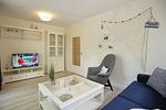 Wohnzimmer mit TV - Dorsch Wohnung 02 - Top-Hundeurlaub