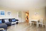 Wohnbereich mit Blick zur Küche - Wohnung 15-1 - Top-Hundeurlaub