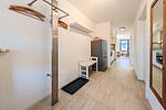 Flur mit Garderobe und Spiegel - Wohnung 03-6 - Top-Hundeurlaub
