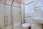 Badezimmer mit Dusche und WC - Wohnung 44 - Top-Hundeurlaub