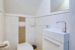 Gäste-WC mit Waschbecken - Wohnung 05-8 - Top-Hundeurlaub