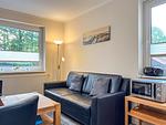 Wohnzimmer mit Sofaecke - Haus 25d - Top-Hundeurlaub