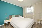 1. Schlafzimmer mit Doppelbett - Reethaus 20b - Top-Hundeurlaub