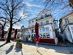 Herr Ober 11/Lunch - Top-Hundeurlaub