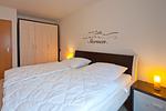 Schlafzimmer mit Doppelbett - Wohnung 4.2 - Ostseeperle - Top-Hundeurlaub