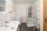 Badezimmer mit Dusche - Wohnung 3.2 - Kranichrast - Top-Hundeurlaub