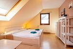 4. Schlafzimmer mit Doppelbett - Haus Zeitlos - Top-Hundeurlaub