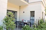 Terrasse mit Tisch und Bestuhlung - WE 01 - "Beachhouse No.1" - Top-Hundeurlaub