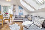 L-Sofa und Essbereich - Seeschwalbe - Wohnung 4-62 - Top-Hundeurlaub