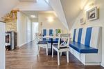 Essbereich mit Blick Richtung Schlafzimmer - Neue Reihe 28 - Wohnung Vogelnest - Top-Hundeurlaub