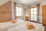 Schlafzimmer mit Doppelbetten - Wohnung 3.6 - Frieda - Top-Hundeurlaub