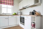 Küche / Küchenzeile - Ferienhaus Seeschwalbe 60 - Top-Hundeurlaub