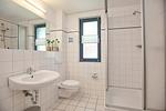 Dusche im Badezimmer - Wohnung 13-4 - Top-Hundeurlaub