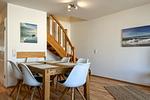 Essbereich mit Zugang zum Dachgeschoss - Wohnung 08-7 - Top-Hundeurlaub
