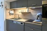 Küchenzeile mit Backofen und Spülmaschine - Wohnung 08-7 - Top-Hundeurlaub