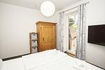 Schlafzimmer - Haus: Meerblick, Garten - Top-Hundeurlaub