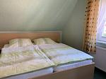 Schlafzimmer - Wiesenblick - Top-Hundeurlaub