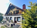 Hauptansicht - FeWo 01: Terrasse und Gartennutzung, Sauna- u. Schwimmbadnutzung - Top-Hundeurlaub