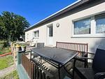 Terrasse - Ferienhaus: Terrasse und Gartennutzung, Sauna- u. Schwimmbadnutzung - Top-Hundeurlaub