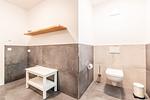 Badezimmer mit WC - Wohnung 01 - Top-Hundeurlaub